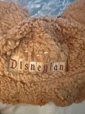 Disneyland Teddy Bear Ears Cap - Tan Sherpa